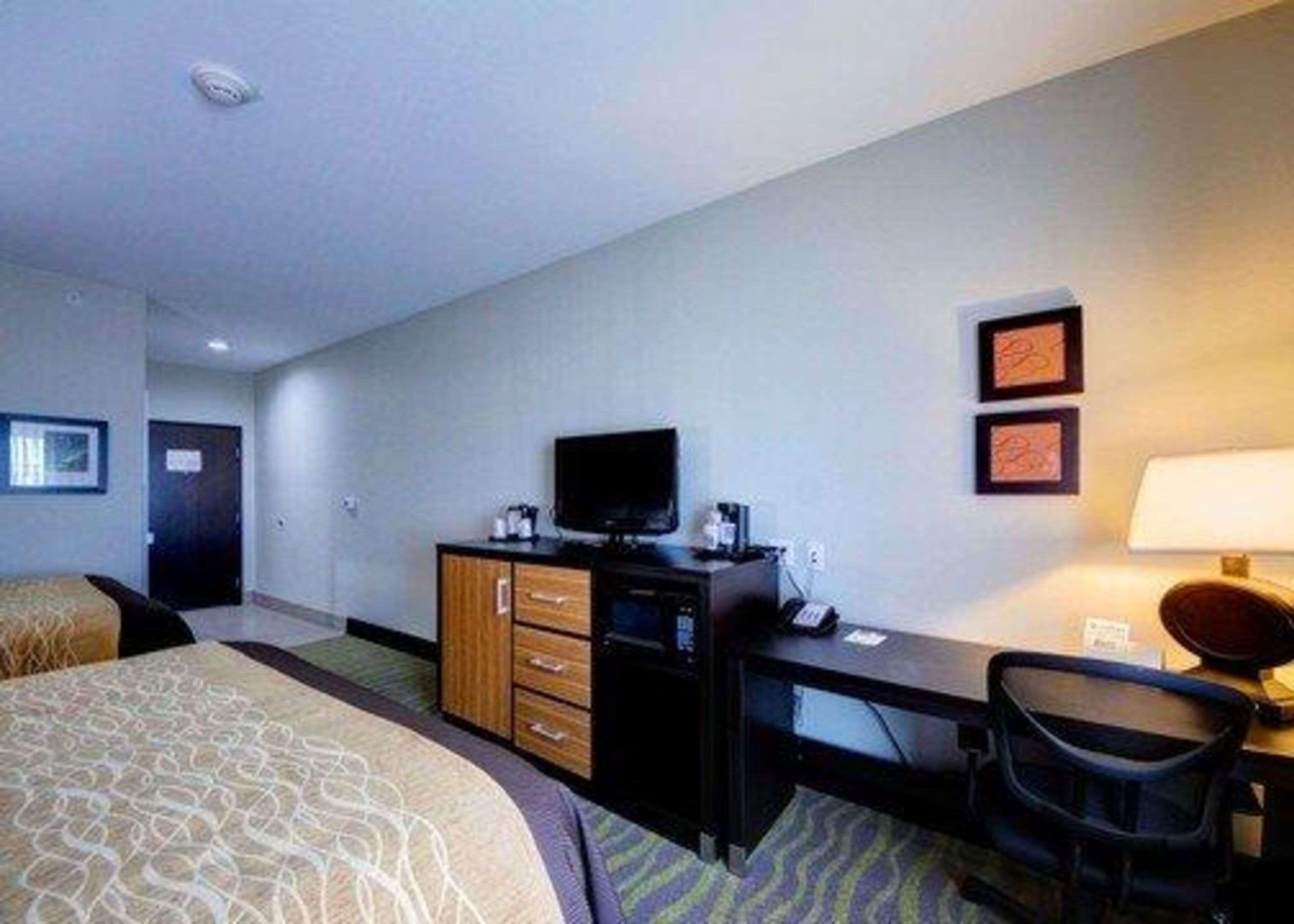Comfort Inn & Suites Tulsa I-44 West - Rt 66 Oakhurst Екстер'єр фото