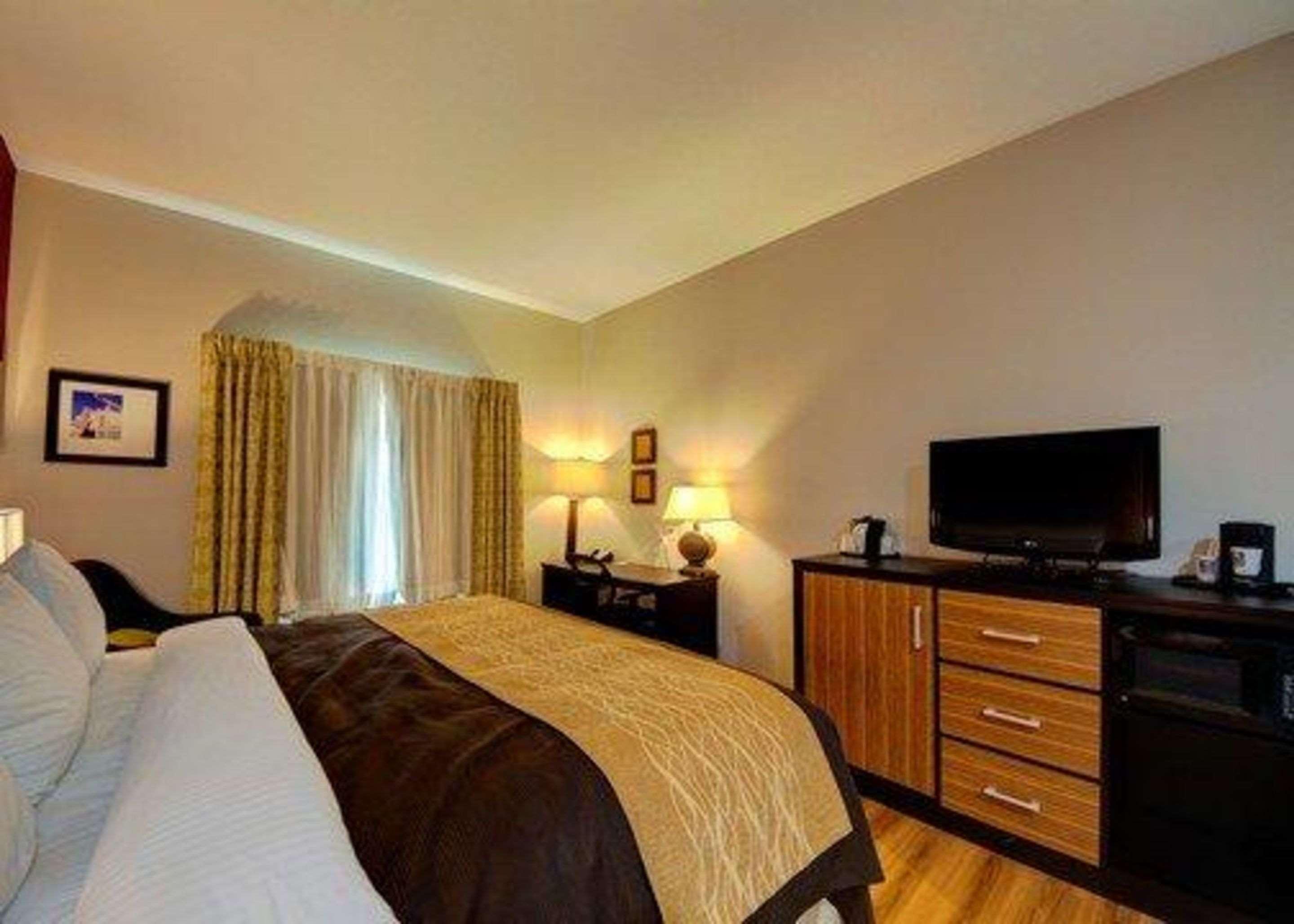 Comfort Inn & Suites Tulsa I-44 West - Rt 66 Oakhurst Екстер'єр фото