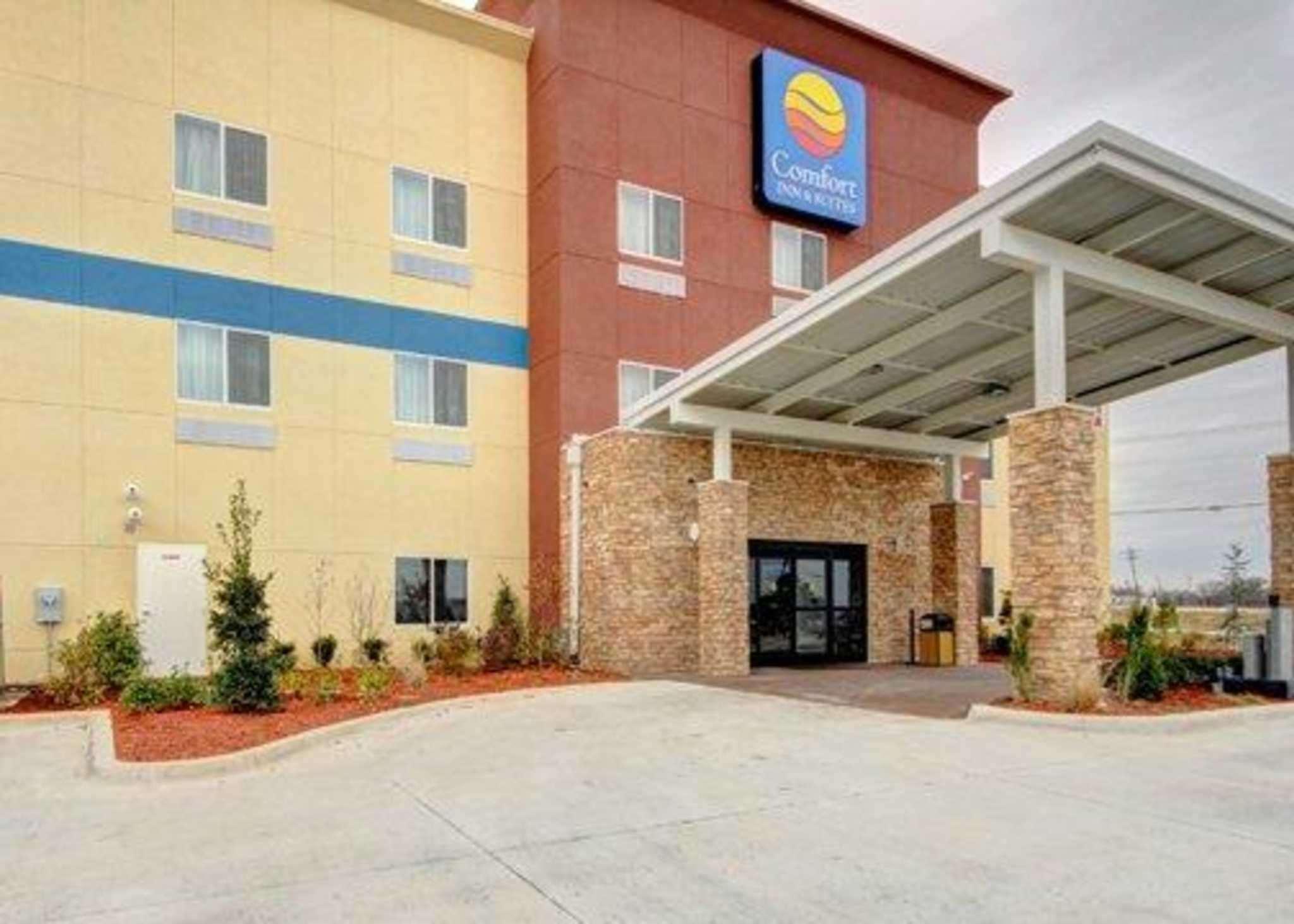 Comfort Inn & Suites Tulsa I-44 West - Rt 66 Oakhurst Екстер'єр фото