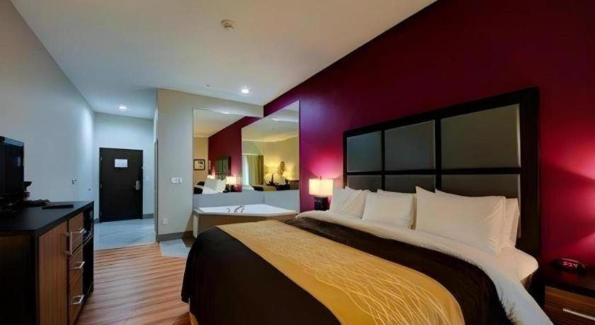 Comfort Inn & Suites Tulsa I-44 West - Rt 66 Oakhurst Екстер'єр фото