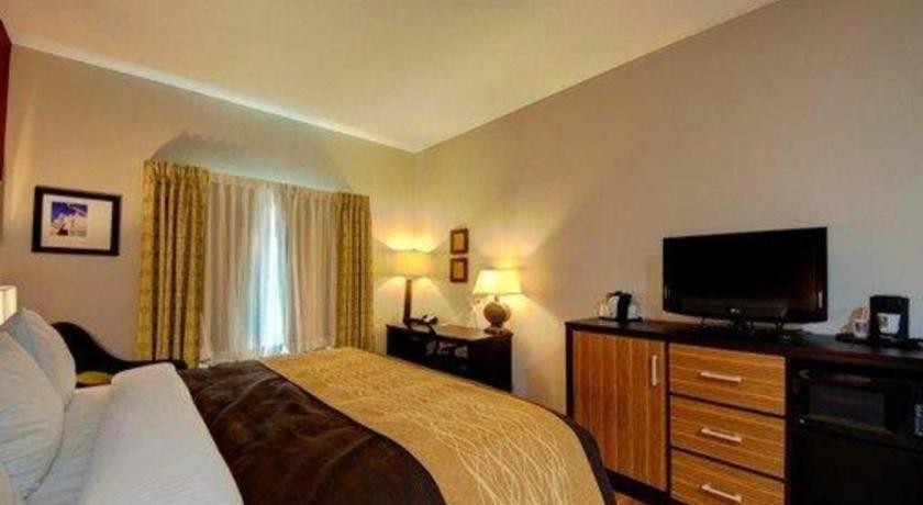 Comfort Inn & Suites Tulsa I-44 West - Rt 66 Oakhurst Екстер'єр фото