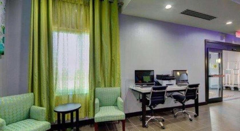 Comfort Inn & Suites Tulsa I-44 West - Rt 66 Oakhurst Екстер'єр фото